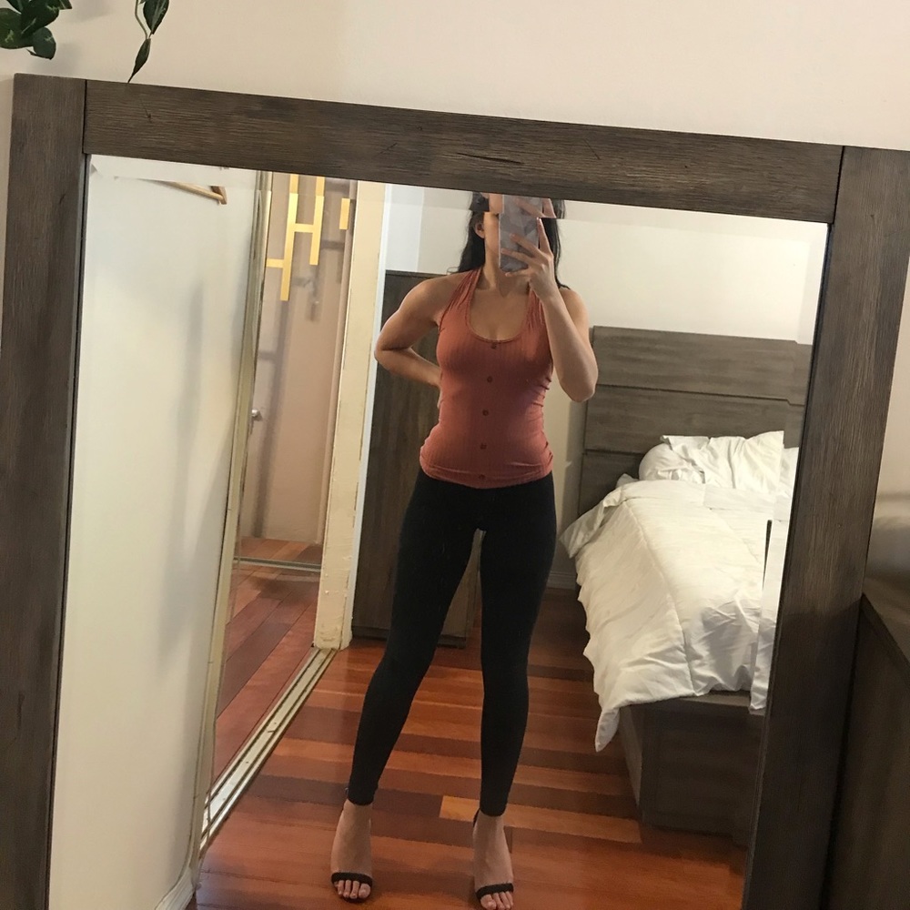 Halter top